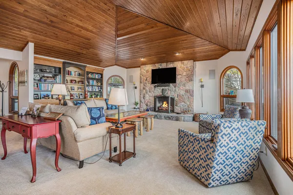 $2,400,000 | 10800 South Interlaken, Richland, MI 49083