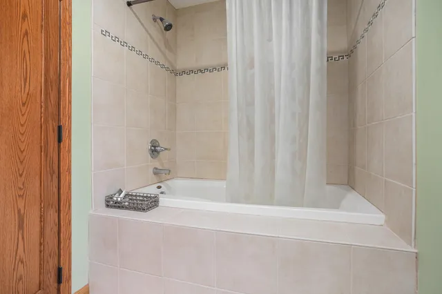 $2,400,000 | 10800 South Interlaken, Richland, MI 49083