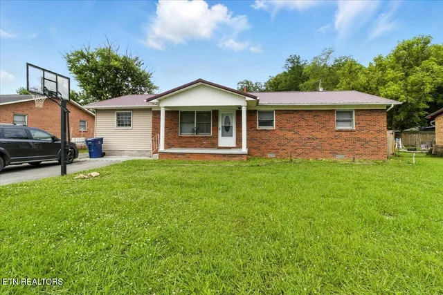 $184,900 | 409 Meadow Lane, Middlesboro, KY 40965