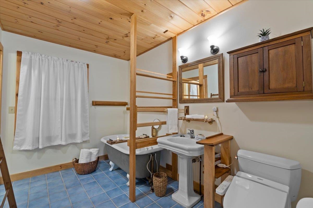 710 Rocky Road Johnson, VT 05656 - Photo 29 of 52 Gallery Image 29