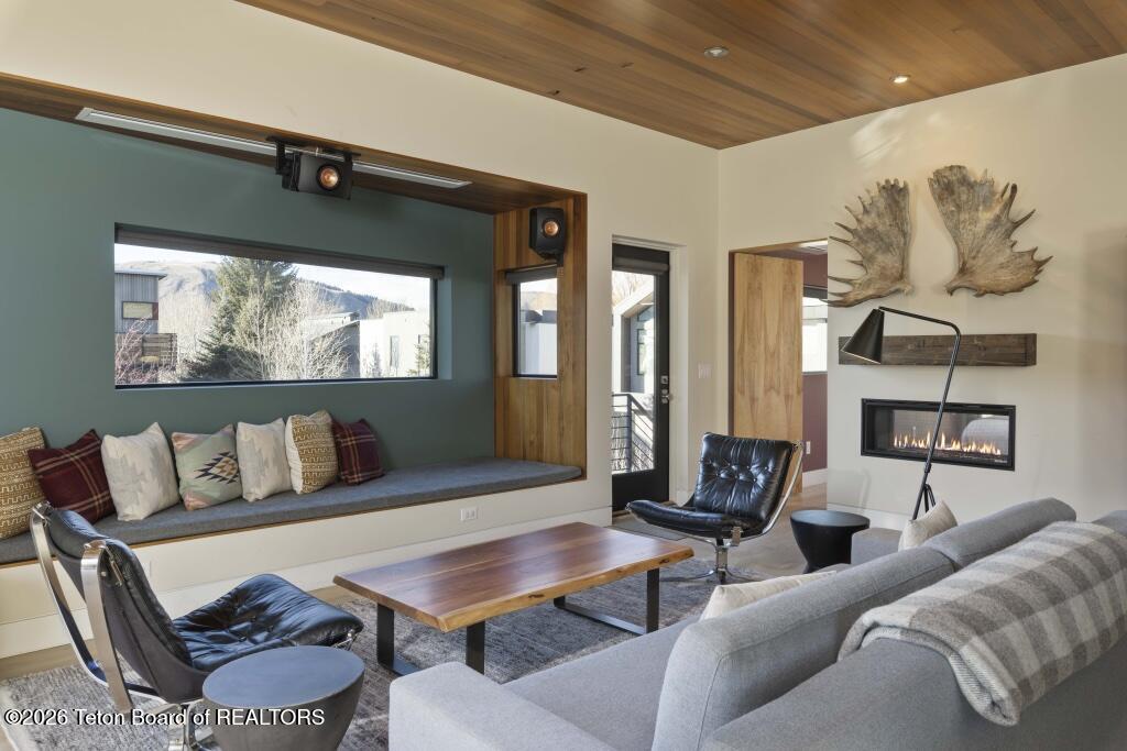 855 Wheatleigh Way Jackson, WY 83001 - Photo 5 of 32 A - Living Area