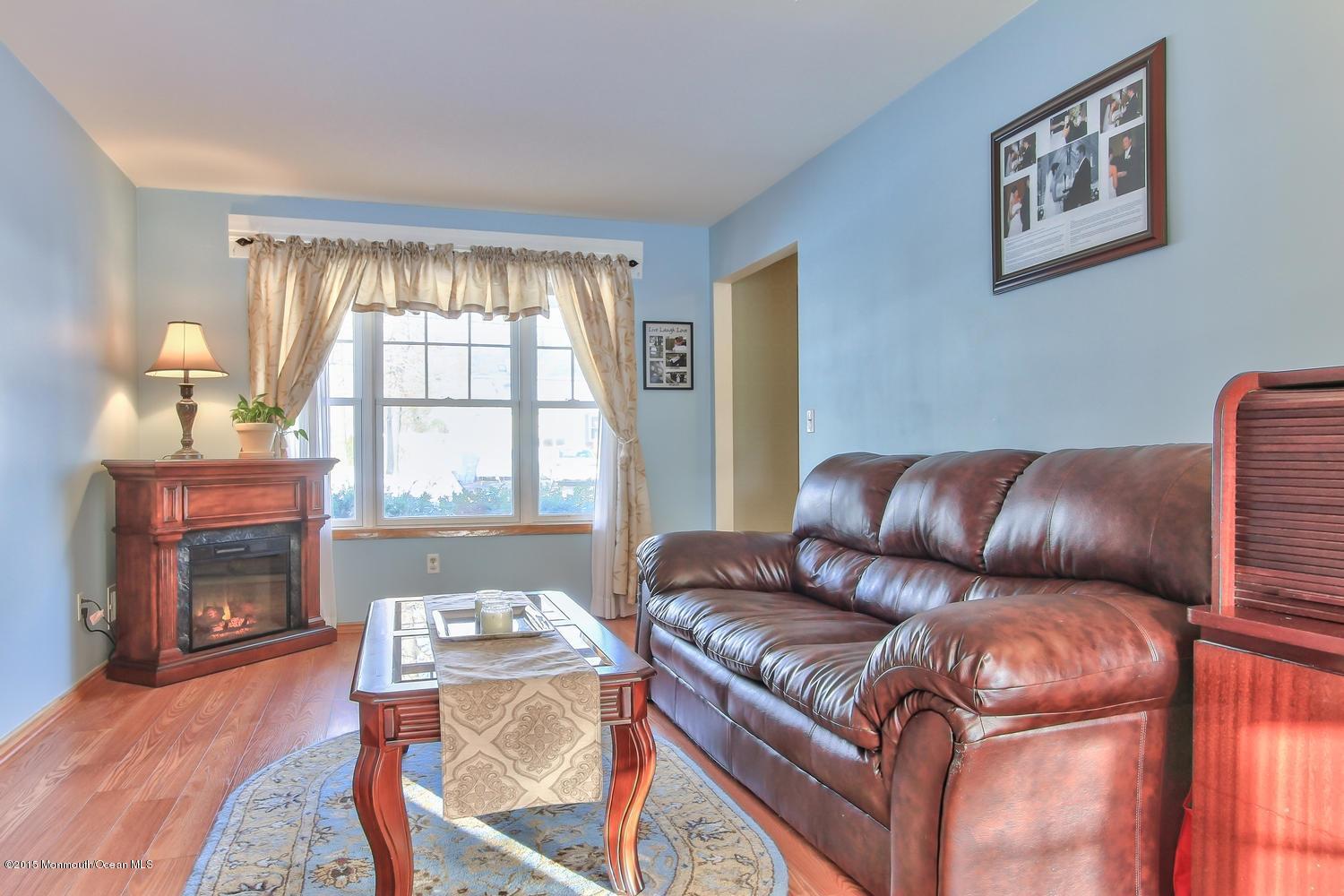1461 Green Grove Rd Brick NJ-large-009-L