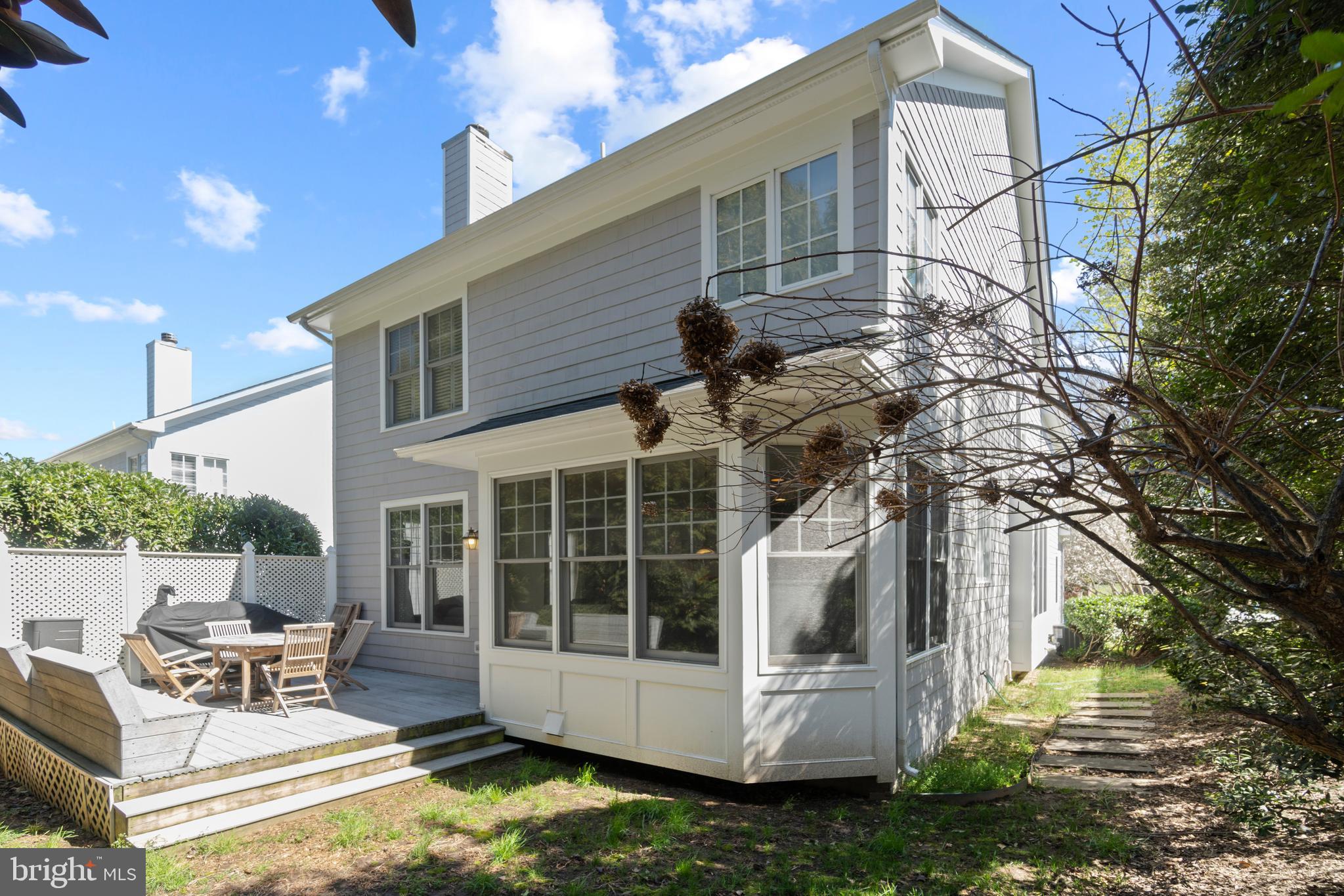 1156 Colonial Road McLean, VA 22101 - Photo 5 of 55