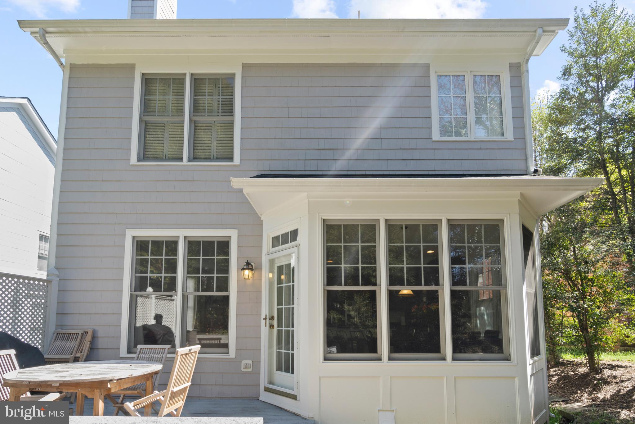 1156 Colonial Road McLean, VA 22101 - Photo 6 of 55