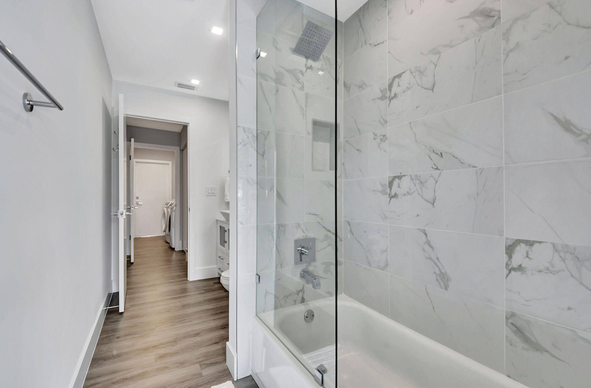 17775 Raintree Terrace Boca Raton, FL 33487 - Photo 28 of 70 28-web-or-mls-House (27)