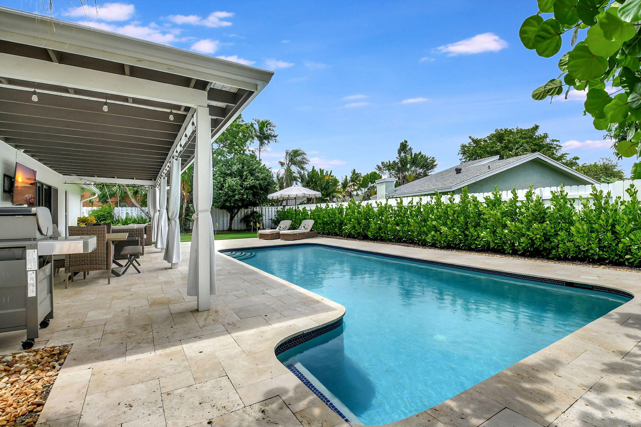 17775 Raintree Terrace Boca Raton, FL 33487 - Photo 38 of 70 33-web-or-mls-House (36)