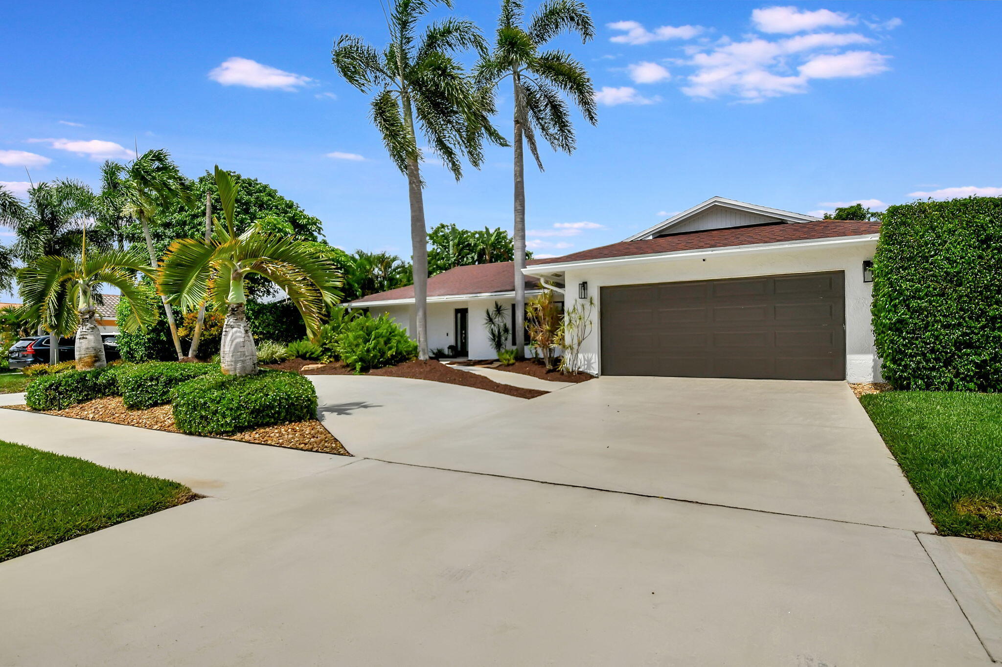 17775 Raintree Terrace Boca Raton, FL 33487 - Photo 40 of 70 44-web-or-mls-House (2)