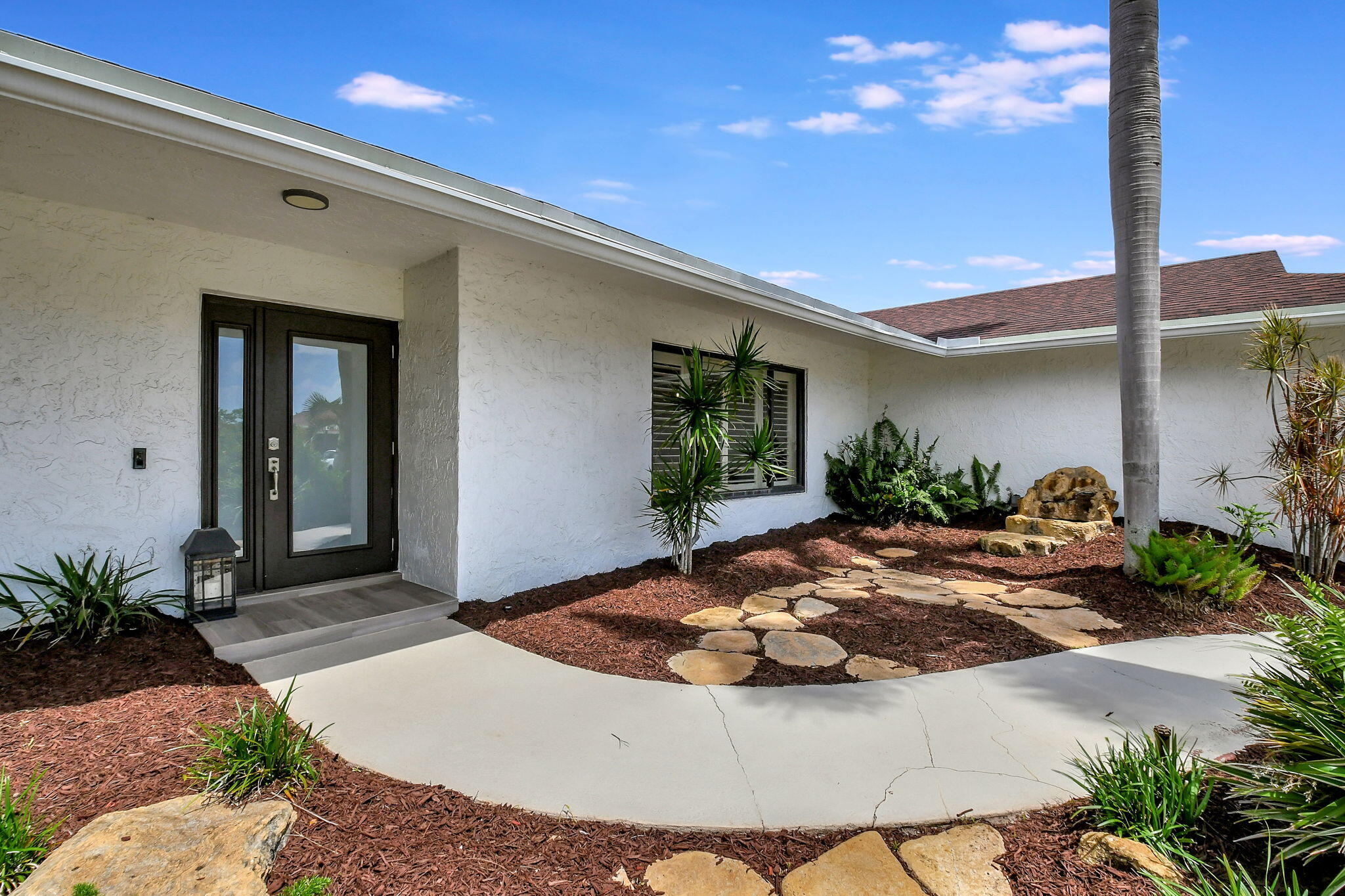 17775 Raintree Terrace Boca Raton, FL 33487 - Photo 43 of 70 3-web-or-mls-House (4)