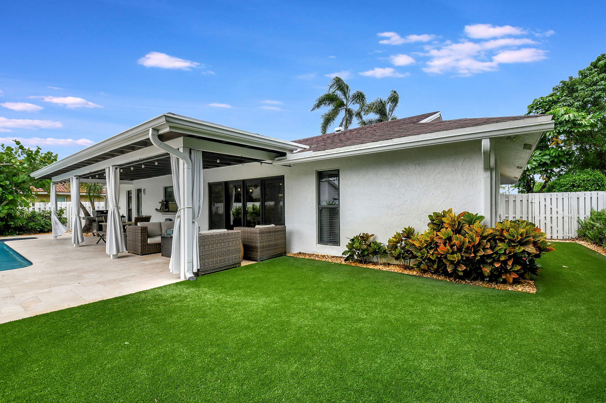 17775 Raintree Terrace Boca Raton, FL 33487 - Photo 46 of 70 6-web-or-mls-House (42)