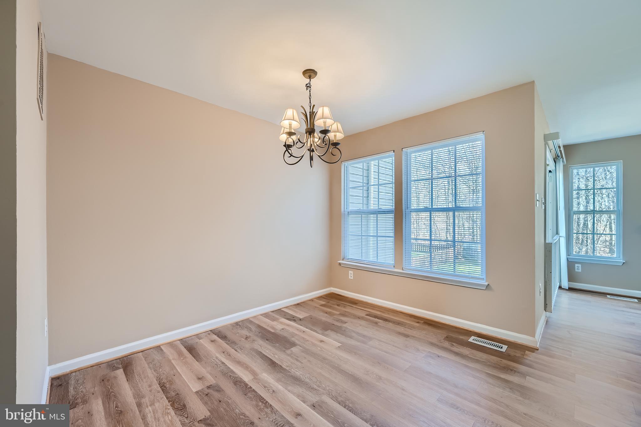 5 Kendersham Court Rosedale, MD 21237 - Photo 7 of 27