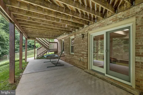 $852,600 | 20646 Hazelnut Court, Germantown, MD 20874