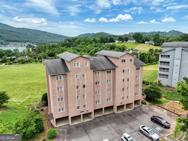 $349,000 | 3112 Allison Court, Young Harris, GA 30582