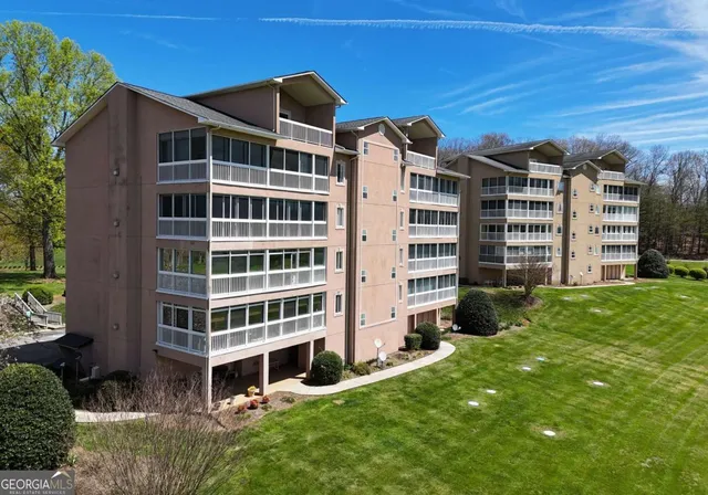 $349,000 | 3112 Allison Court, Young Harris, GA 30582