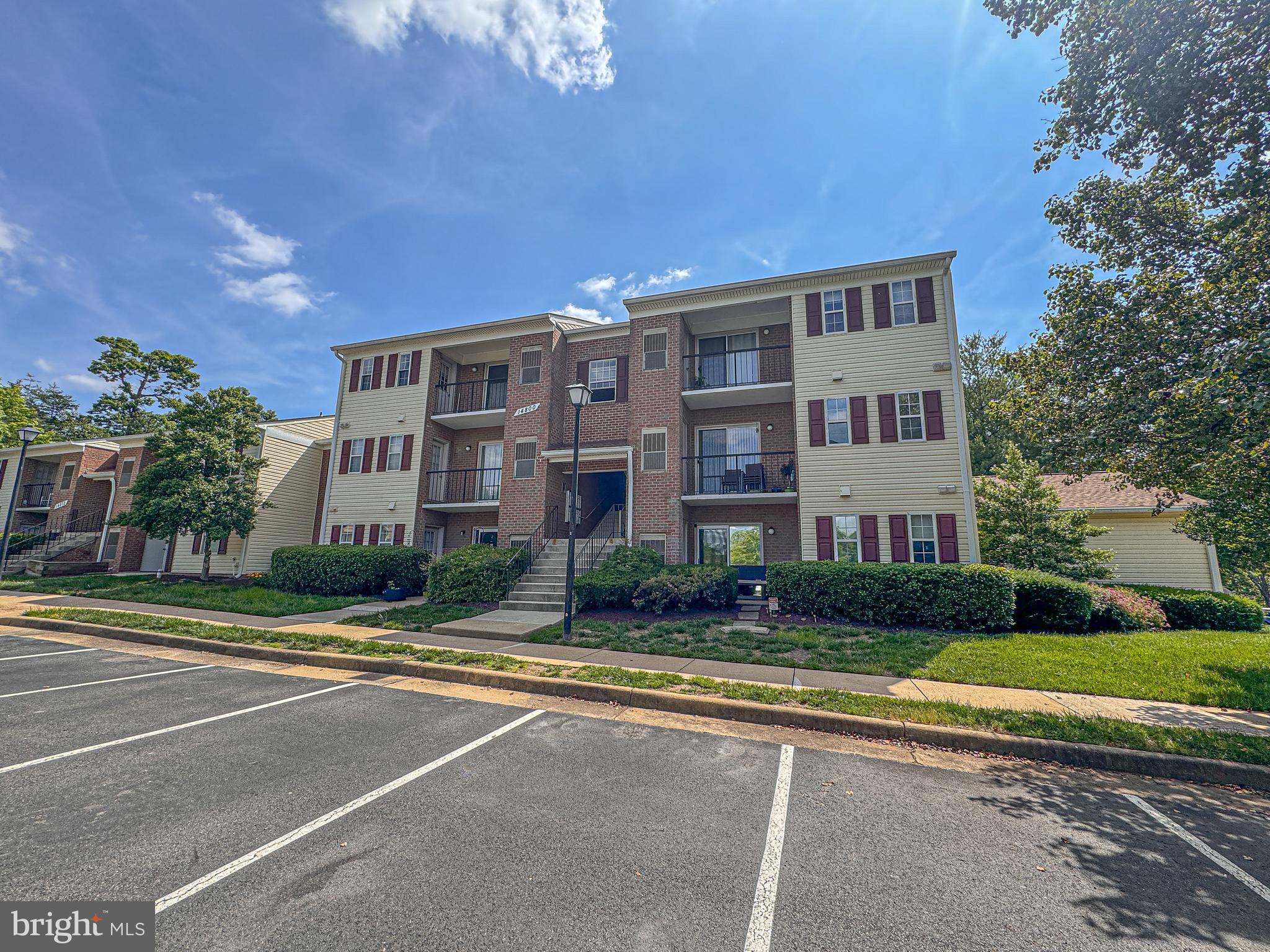 14800 Rydell Road, Unit 301 Centreville, VA 20121 - Photo 2 of 19