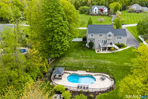 $939,900 | 41 Charter Ridge Drive, Newtown, CT 06482