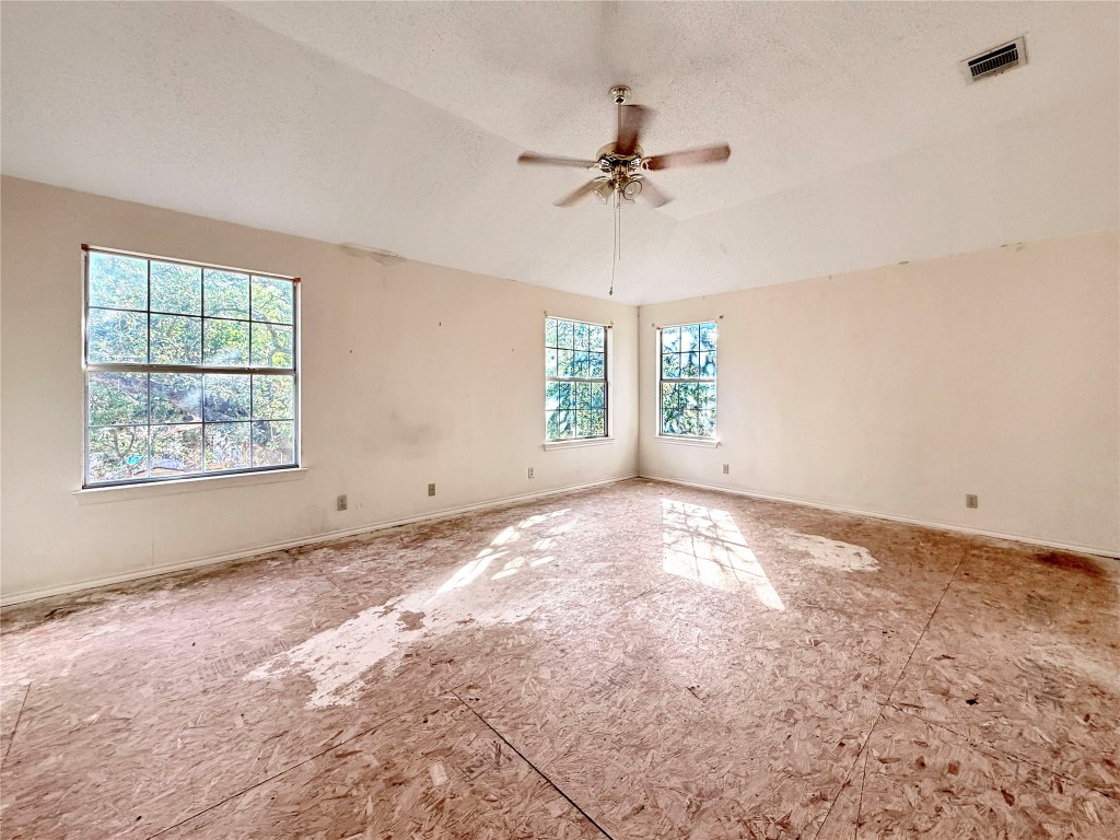 1106 Thistle Trail Cedar Park, TX 78613 - Photo 23 of 37 an empty room with a empty space and a window