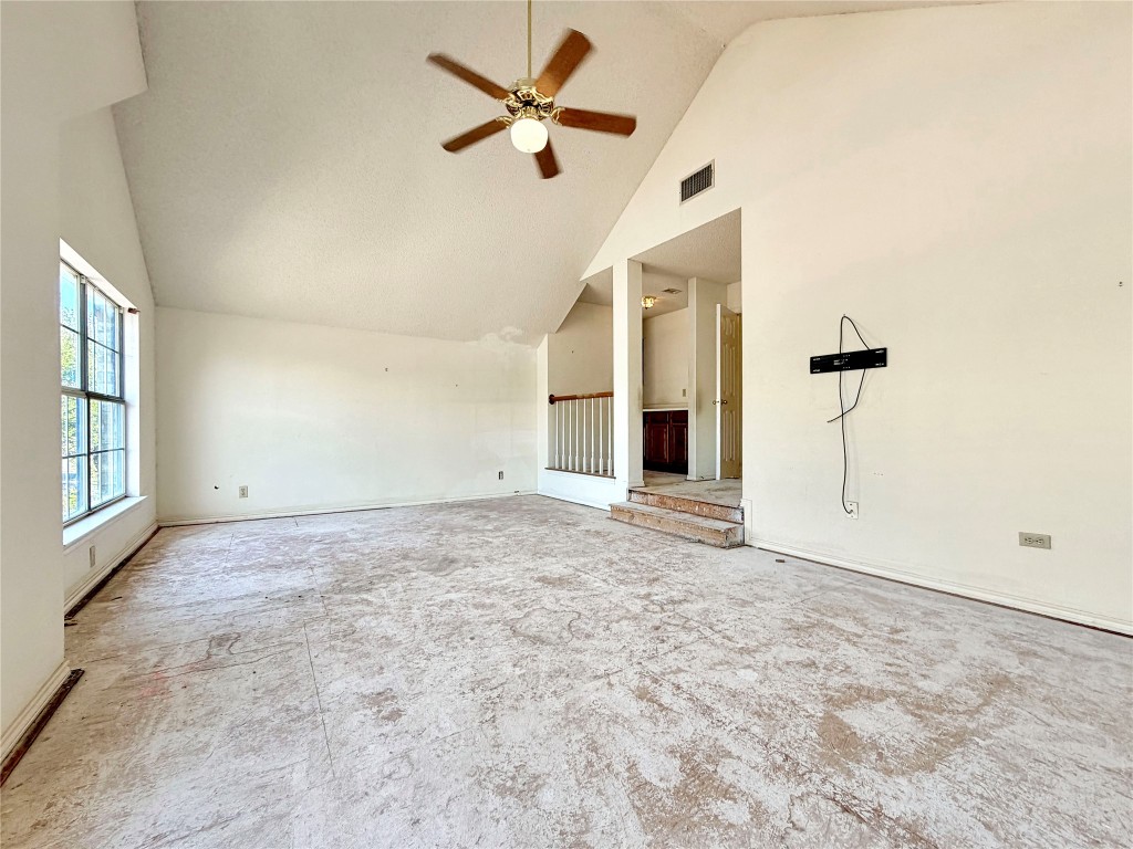 1106 Thistle Trail Cedar Park, TX 78613 - Photo 28 of 37 an empty room with fan and windows