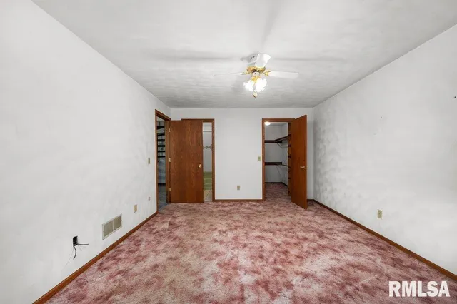 $295,000 | 9554 Rock River View, Colona, IL 61241