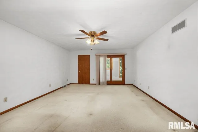 $295,000 | 9554 Rock River View, Colona, IL 61241