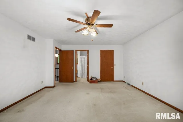 $295,000 | 9554 Rock River View, Colona, IL 61241