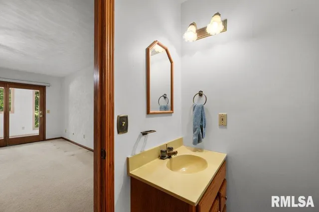 $295,000 | 9554 Rock River View, Colona, IL 61241