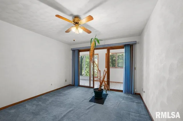 $295,000 | 9554 Rock River View, Colona, IL 61241