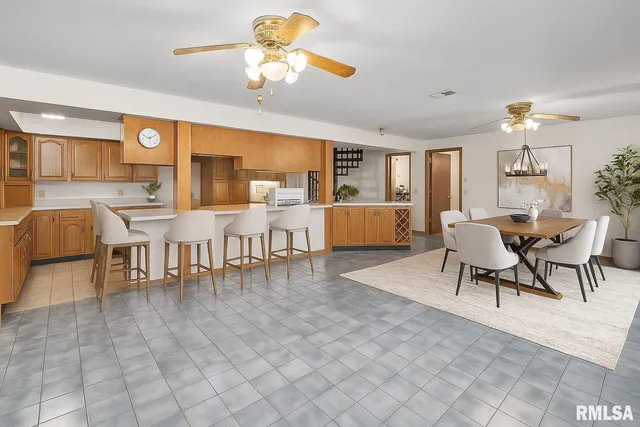 $295,000 | 9554 Rock River View, Colona, IL 61241