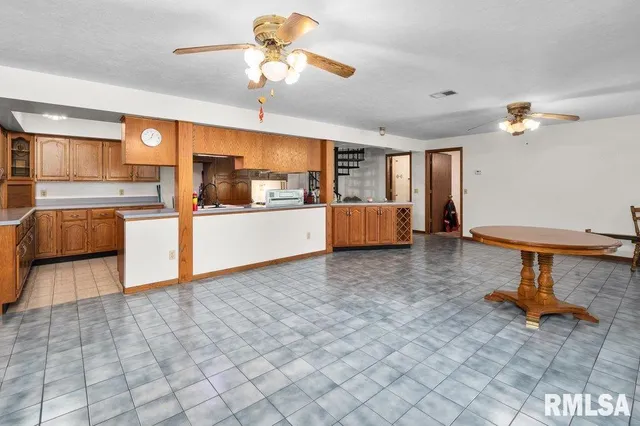 $295,000 | 9554 Rock River View, Colona, IL 61241