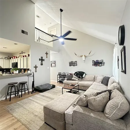 $2,550 | 4745 Great Divide Drive, Fort Worth, TX 76137
