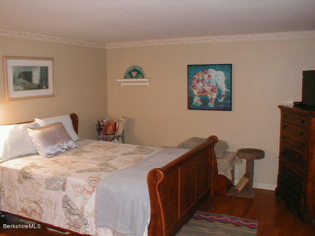400 Michaels Road Hinsdale, MA 01235 - Photo 14 of 24 master bedroom