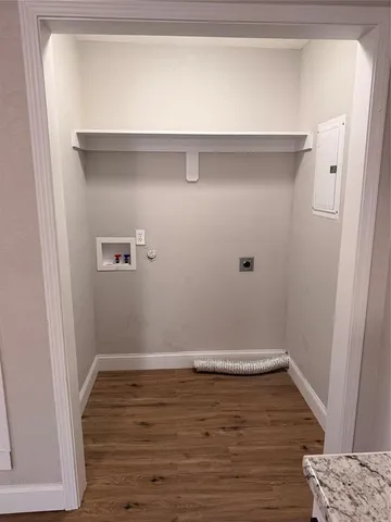 $1,200 | 3714 Garden Lane, Dallas, TX 75210