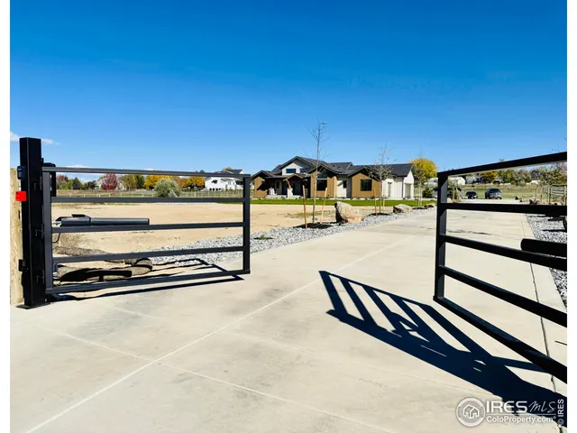 a view of a living room with furniture