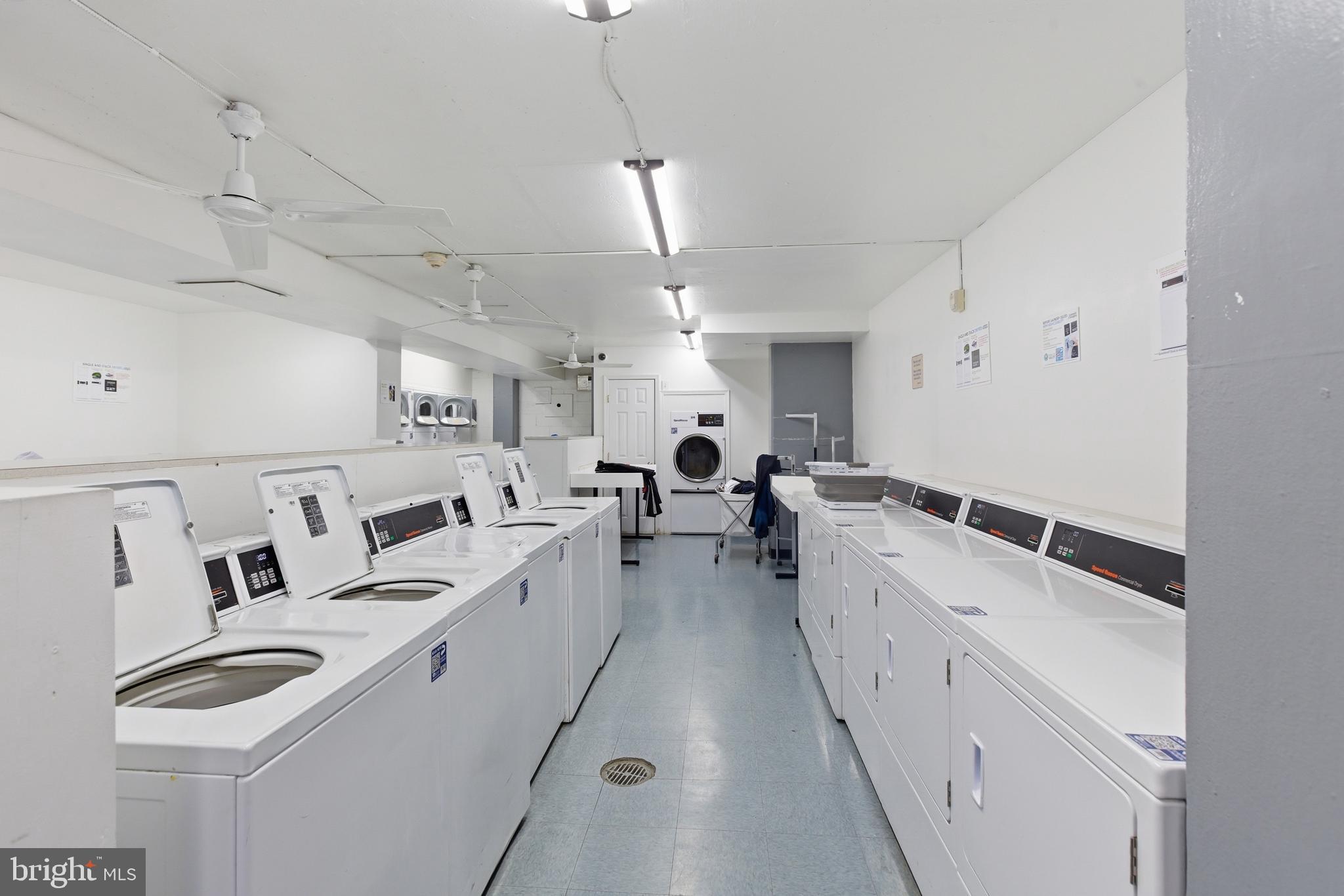 4000 Tunlaw Road Northwest, Unit 611 Washington, DC 20007 - Photo 29 of 29 Community Laundry Room