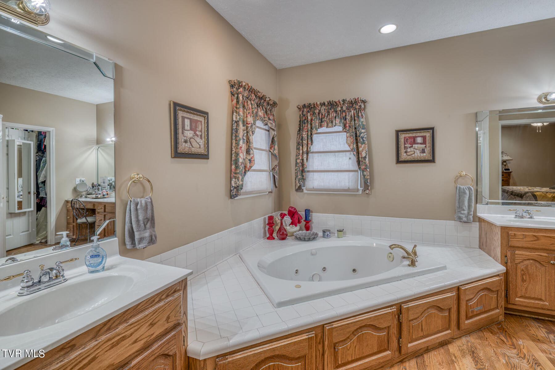 418 Shadden Road Gray, TN 37615 - Photo 34 of 68 418 Shadden Rd-33