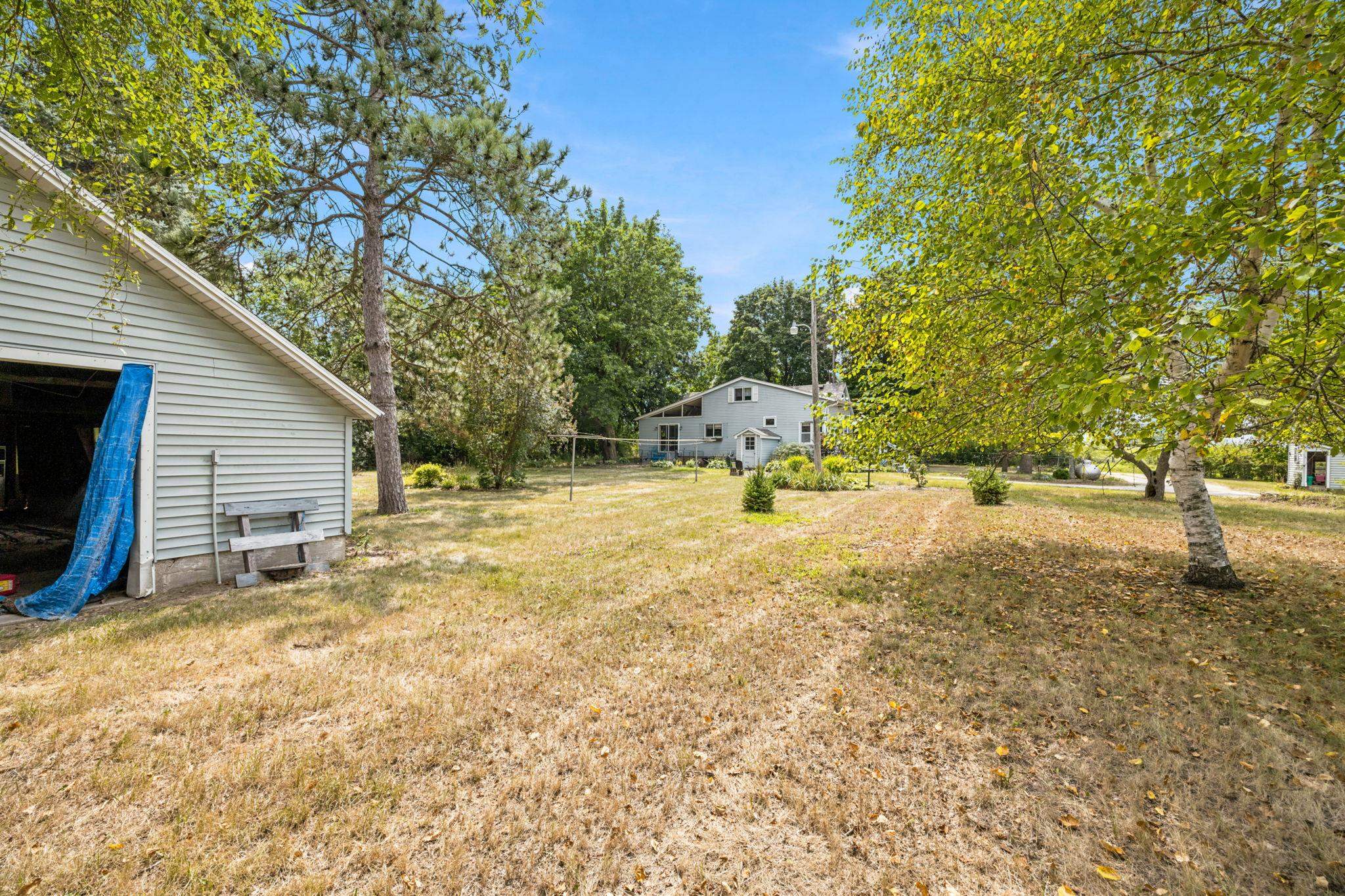 N1360 Deer Path Road Fort Atkinson, WI 53538 - Photo 33 of 47 Gallery Image 33