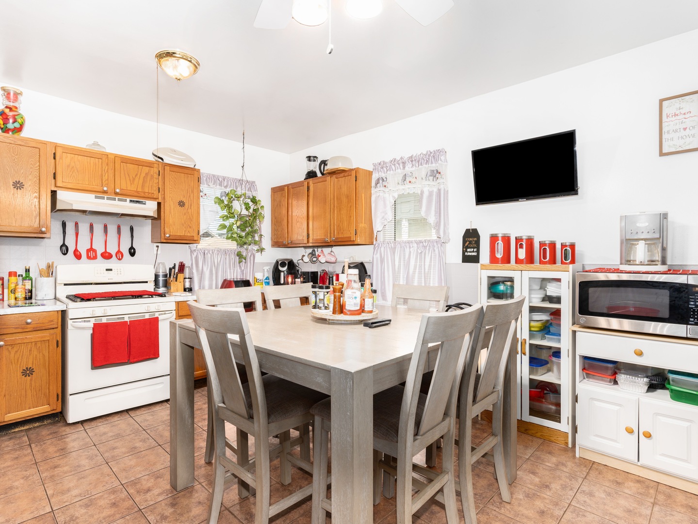 Undisclosed Address Chicago, IL 60651 - Photo 14 of 19 a view of kitchen with stainless steel appliances kitchen island dining table and chairs