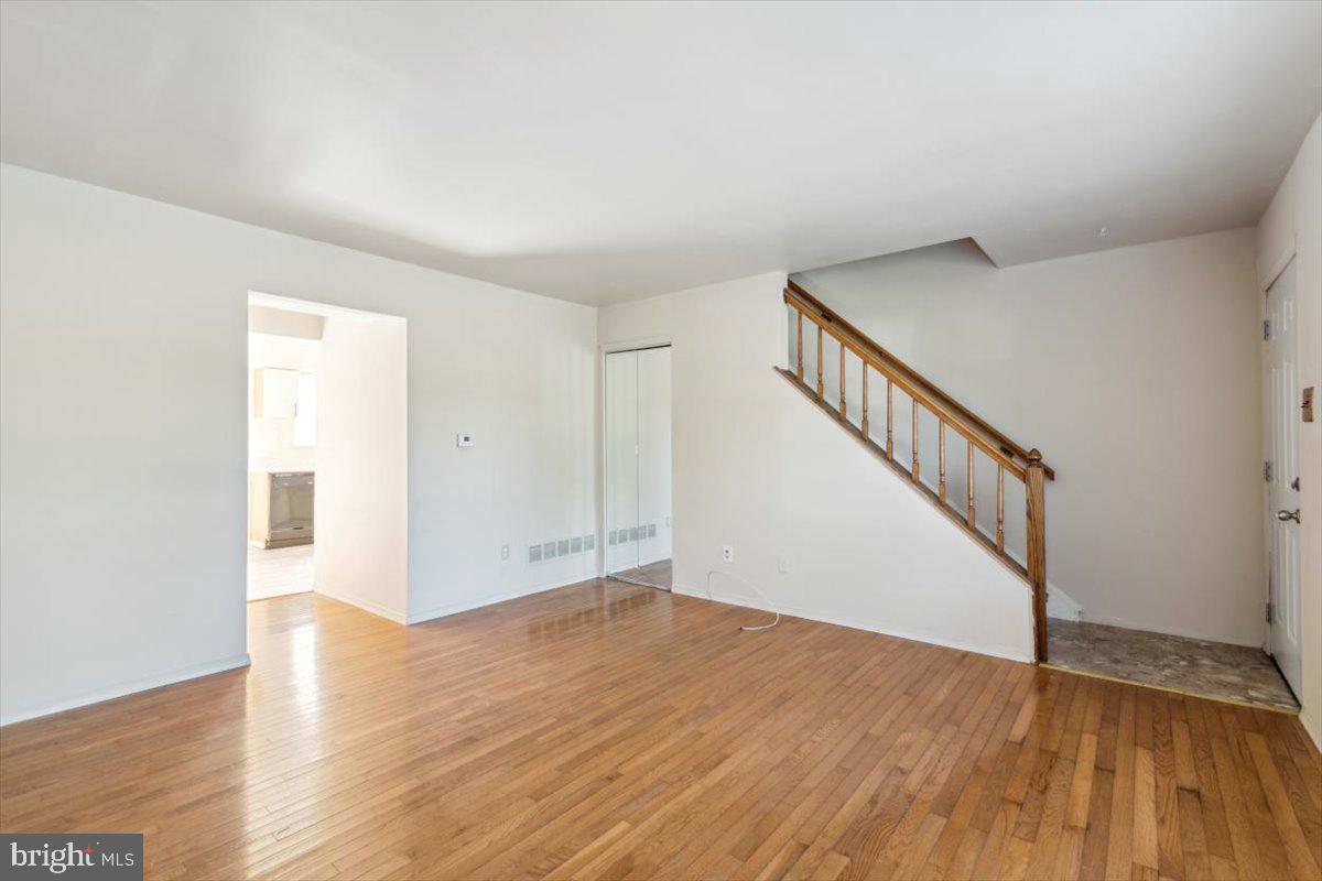 75 Eaves Mill Road Medford, NJ 08055 - Photo 3 of 14