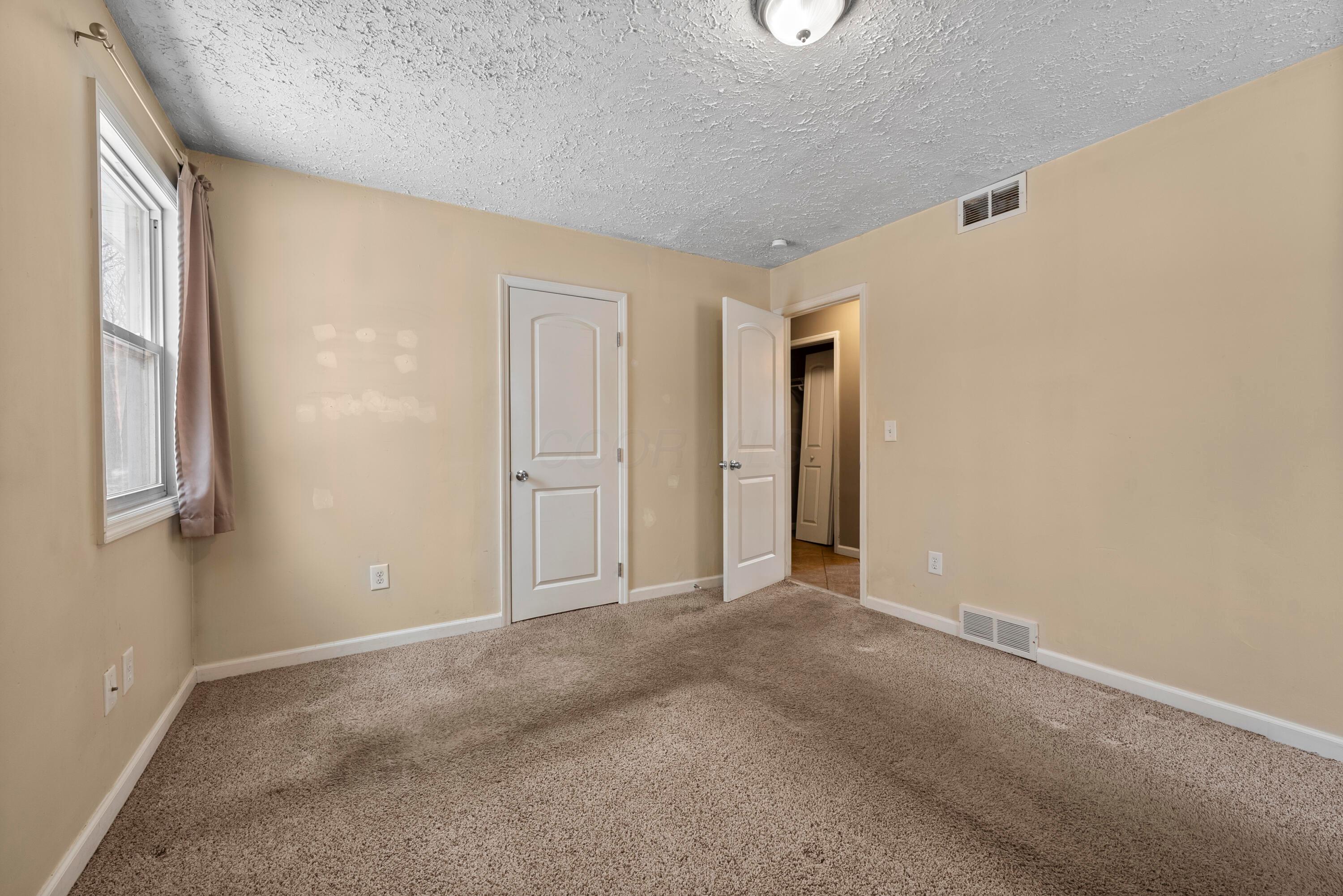 2589 Abington Road Columbus, OH 43231 - Photo 12 of 16 12 - Downstairs Bonus Room