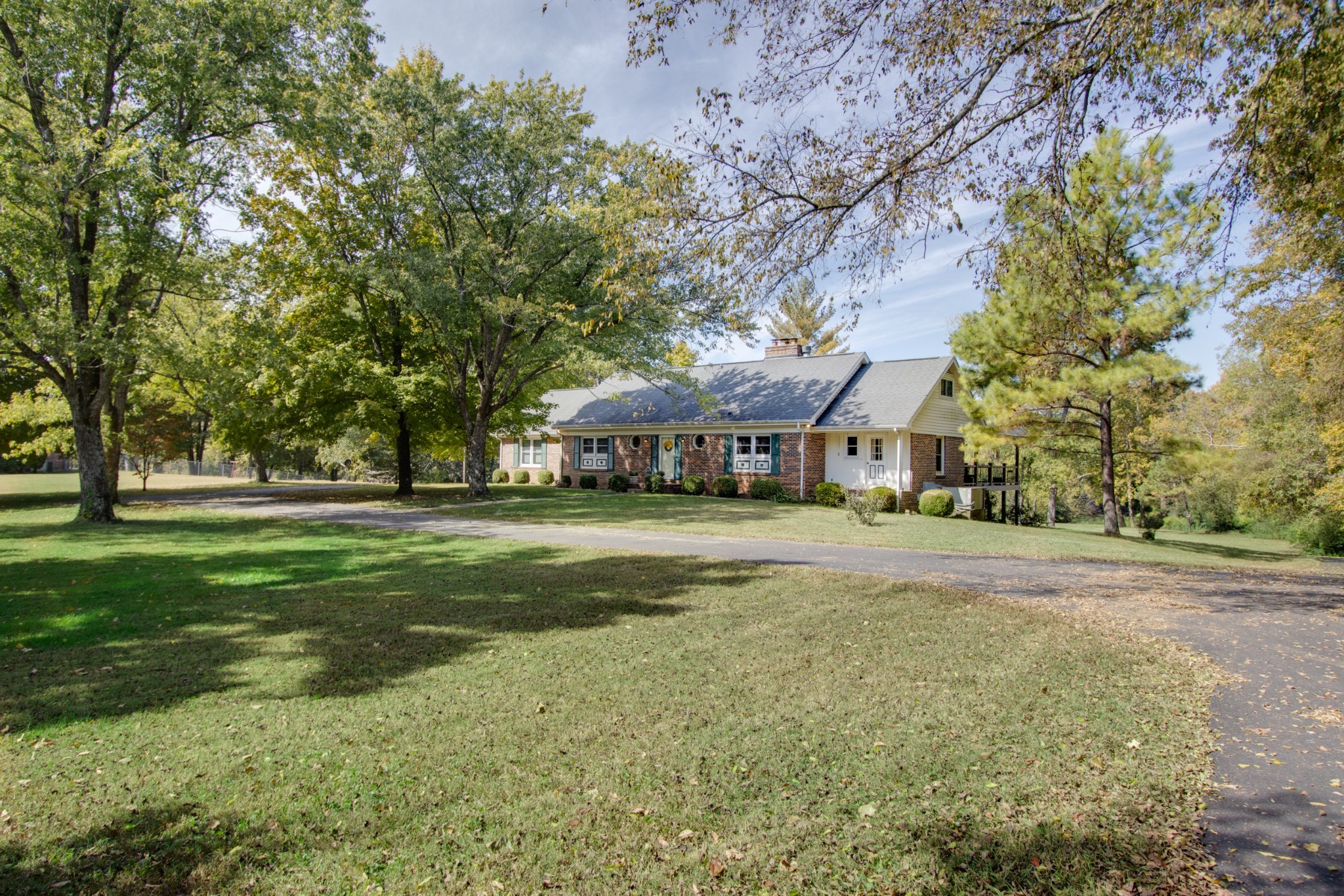 815 River Ranch Road Shelbyville, TN 37160 - Photo 8 of 41 Gallery Image 8