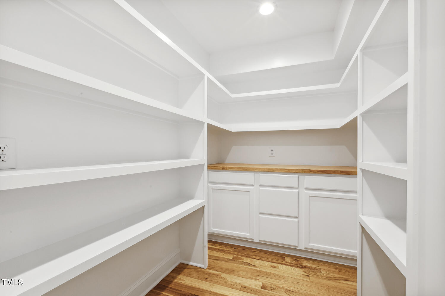 8008 Hollander Place Raleigh, NC 27606 - Photo 11 of 42 Pantry