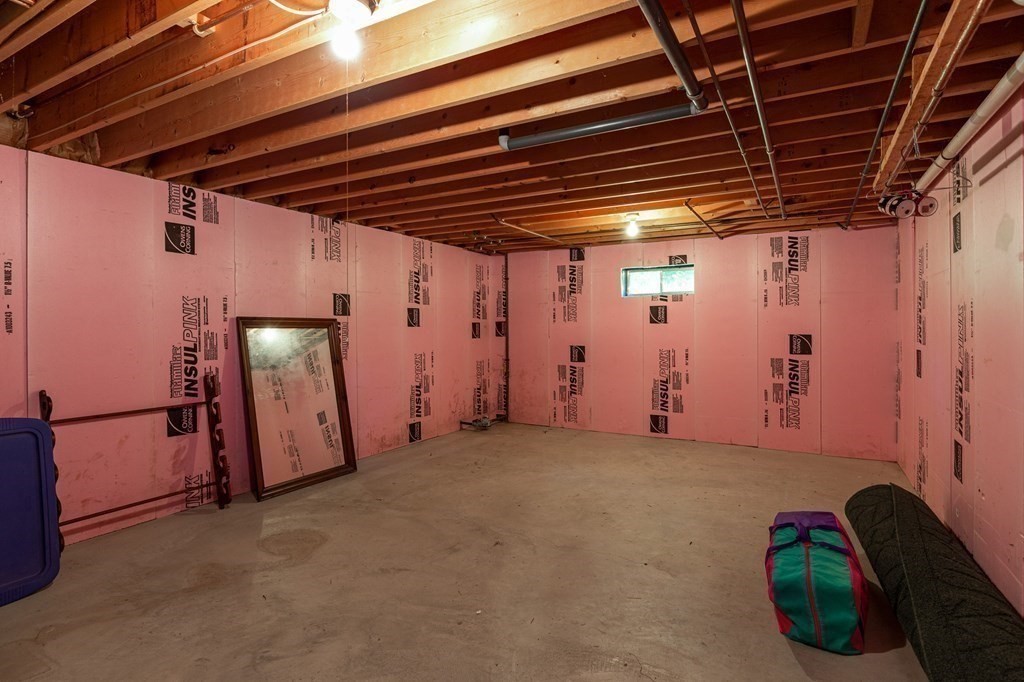 4 Chestnut Street Hopkinton, MA 01748 - Photo 28 of 40 a view of empty room