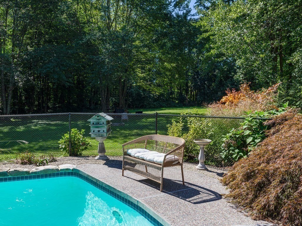 4 Chestnut Street Hopkinton, MA 01748 - Photo 34 of 40 a garden view with a seating space
