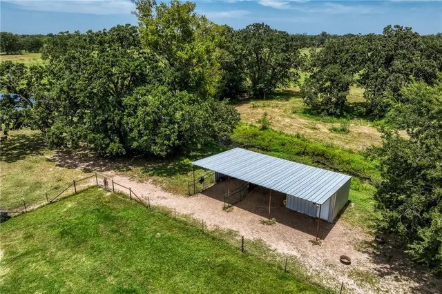 $549,000 | 14125 County Road 164, Unit COUNTYROAD, Iola, TX 77861