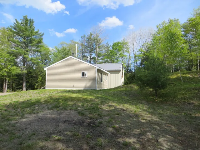 $144,500 | 12 Tannery Loop, Amherst, ME 04605