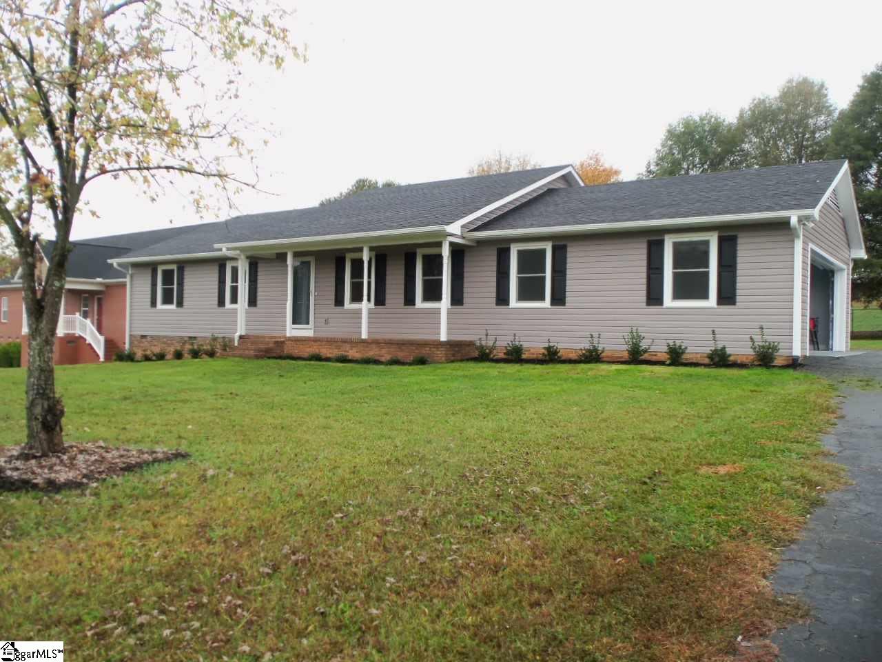 333 Shoreham Lane Inman, SC 29349 - Photo 3 of 21