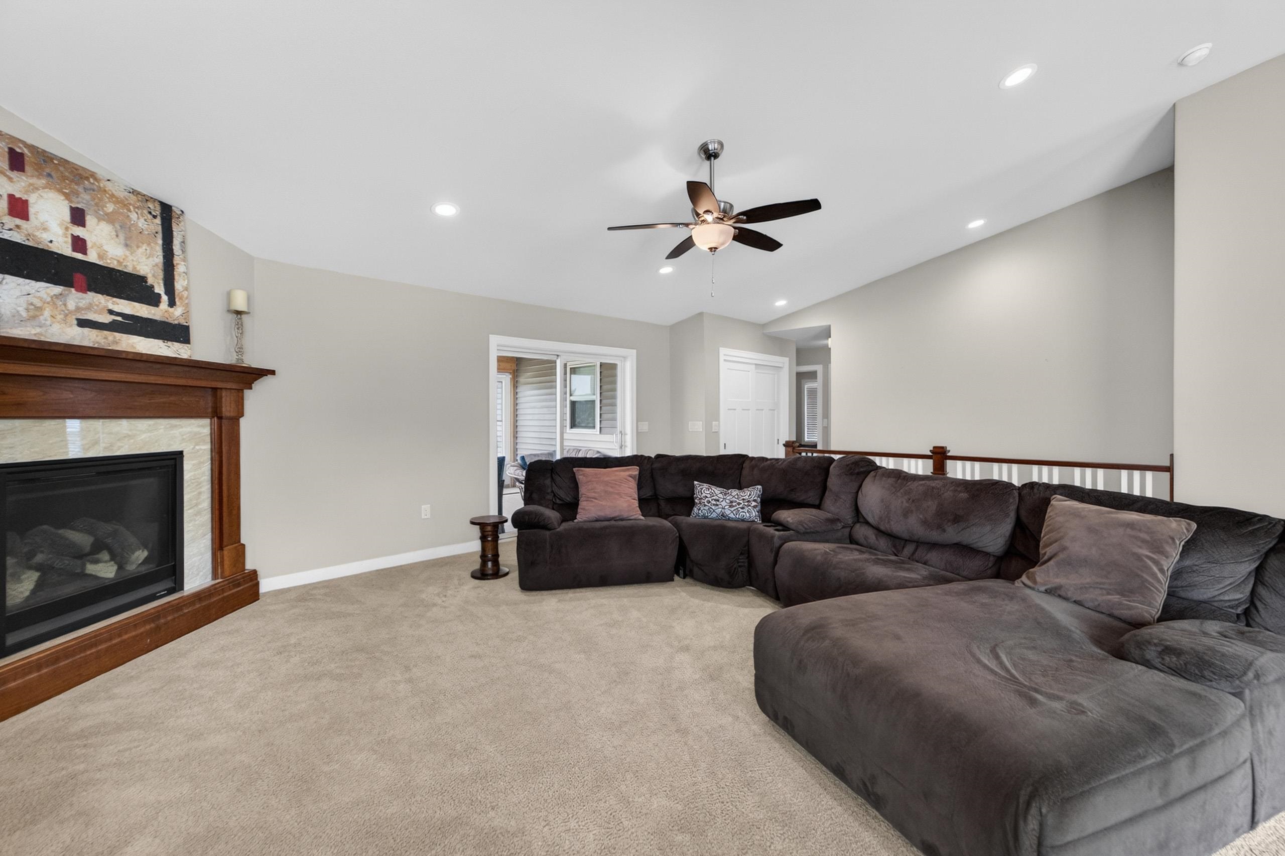2846 Hazelnut Trail Sun Prairie, WI 53590 - Photo 11 of 39