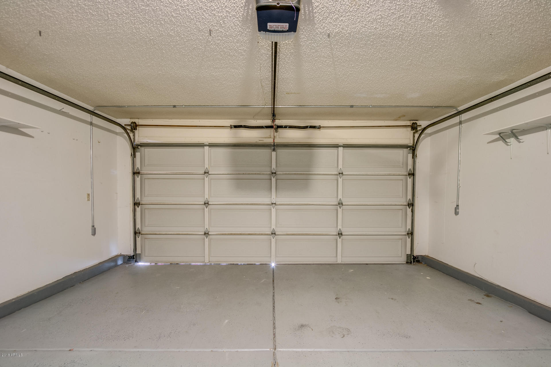 522 East Utopia Road Phoenix, AZ 85024 - Photo 34 of 35 a view of a room with shelf