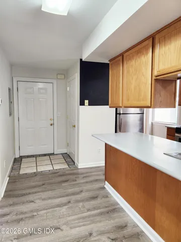 $2,950 | 77 Valley Road, Cos Cob, CT 06807