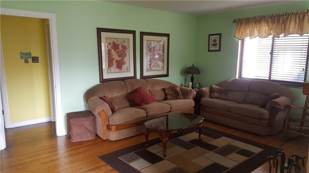 825 Ridge Road Ambridge, PA 15003 - Photo 4 of 24 Gallery Image 4