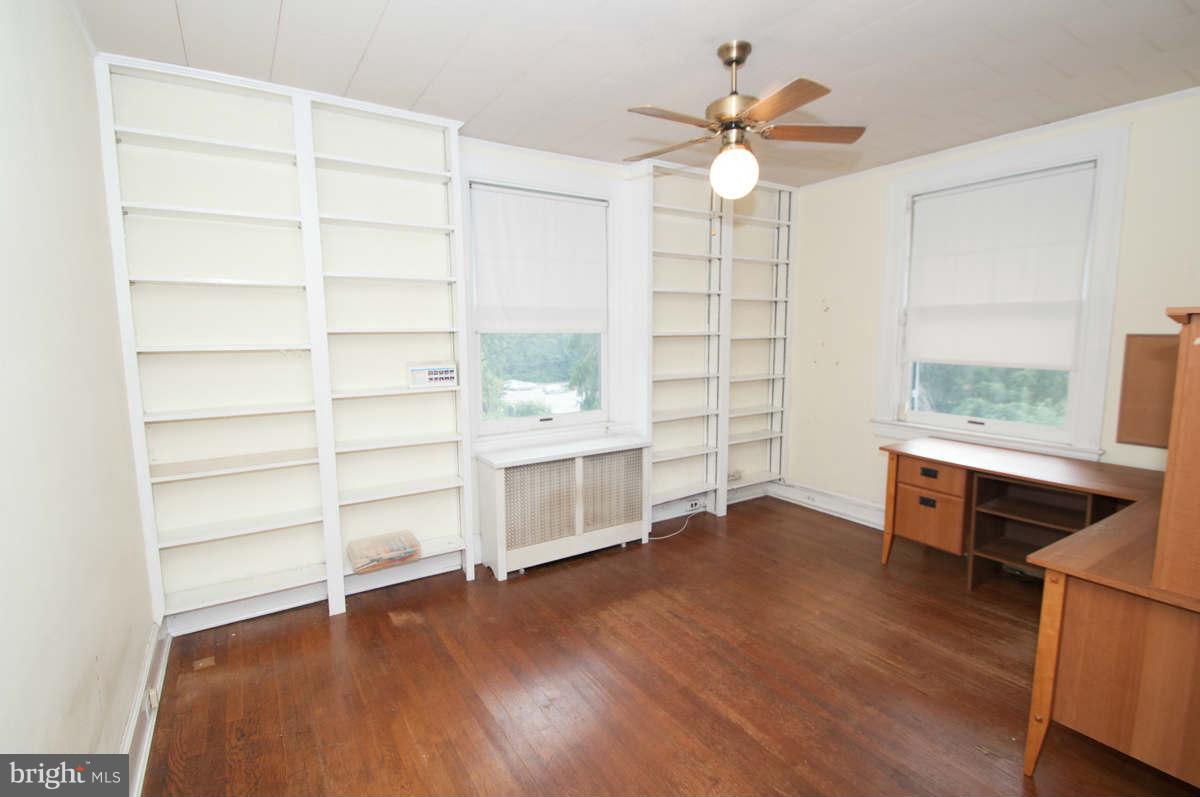 531 Nottingham Road Baltimore, MD 21229 - Photo 10 of 14 Bedroom #4